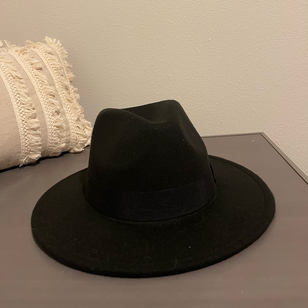 Black Fedora ((Sold))